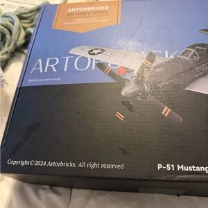 P-51 Mustang Fighter Building Set - Gray